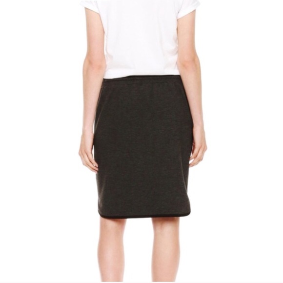 Piped Varsity Comfy Gray Skirt - Picture 2 of 3